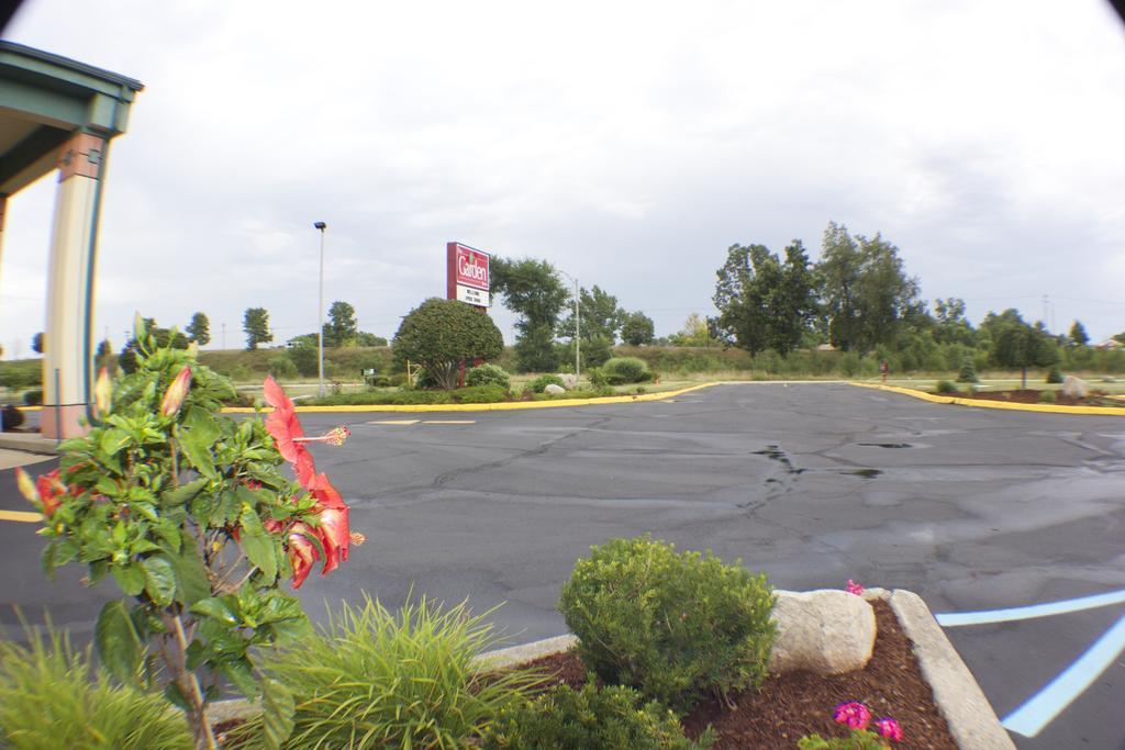 The Garden Inn Elkhart Εξωτερικό φωτογραφία
