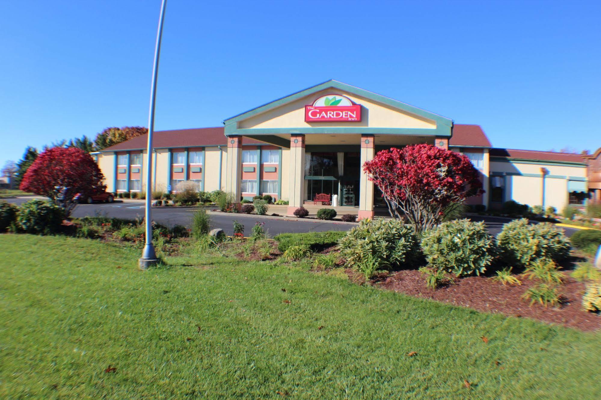 The Garden Inn Elkhart Εξωτερικό φωτογραφία